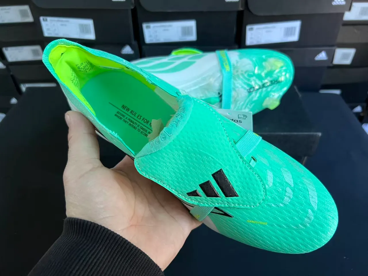 Adidas Predator Green White Lace-Cage Upper Translucent Sole Firm-Ground Soccer Shoes 5
