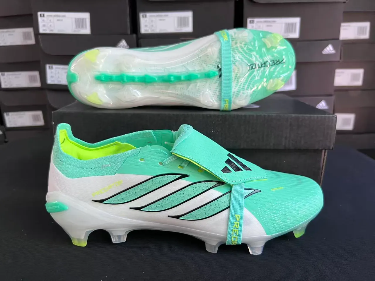 Adidas Predator Green White Lace-Cage Upper Translucent Sole Firm-Ground Soccer Shoes 7