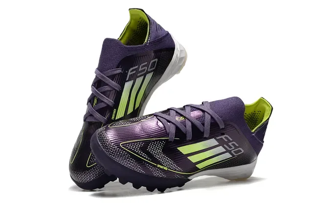 Adidas 紫绿低帮针织鞋面 霓虹三条纹 草地足球鞋 6