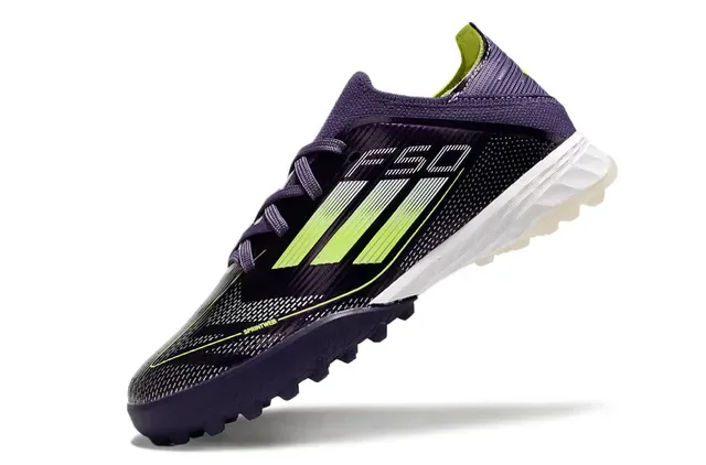 Adidas 紫绿低帮针织鞋面 霓虹三条纹 草地足球鞋 7