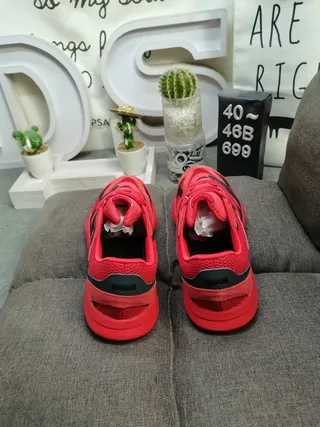 Adidas Red Black Chunky Midsole Mesh And Synthetic Overlay Construction Lifestyle Sneakers 8