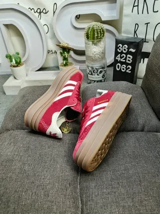 Adidas Red White Low-Top Textured Upper Lifestyle Sneakers 6