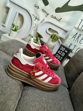 Adidas Red White Low-Top Textured Upper Lifestyle Sneakers 9
