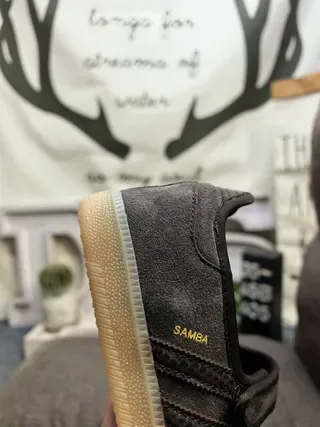 Adidas Samba OG Chaussures Lifestyle Beige en Suède 23