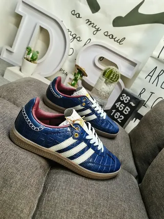 Adidas Samba White and Silver Glitter Lifestyle Sneakers 19