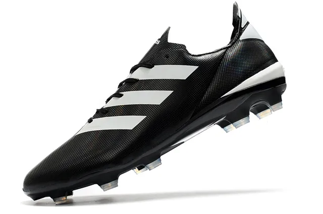 Adidas Argent multicolore métallique synthétique supérieure graphiques de coup de pinceau vibrants sol ferme chaussures de football 10
