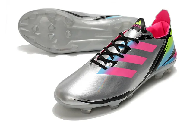 Adidas Argent multicolore métallique synthétique supérieure graphiques de coup de pinceau vibrants sol ferme chaussures de football 18