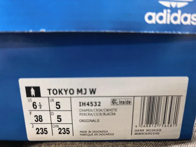 Adidas Spezial Light Gray and Pale Blue Lifestyle Sneakers 2