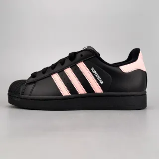 Adidas Superstar काला और गुलाबी लाइफस्टाइल स्नीकरज़