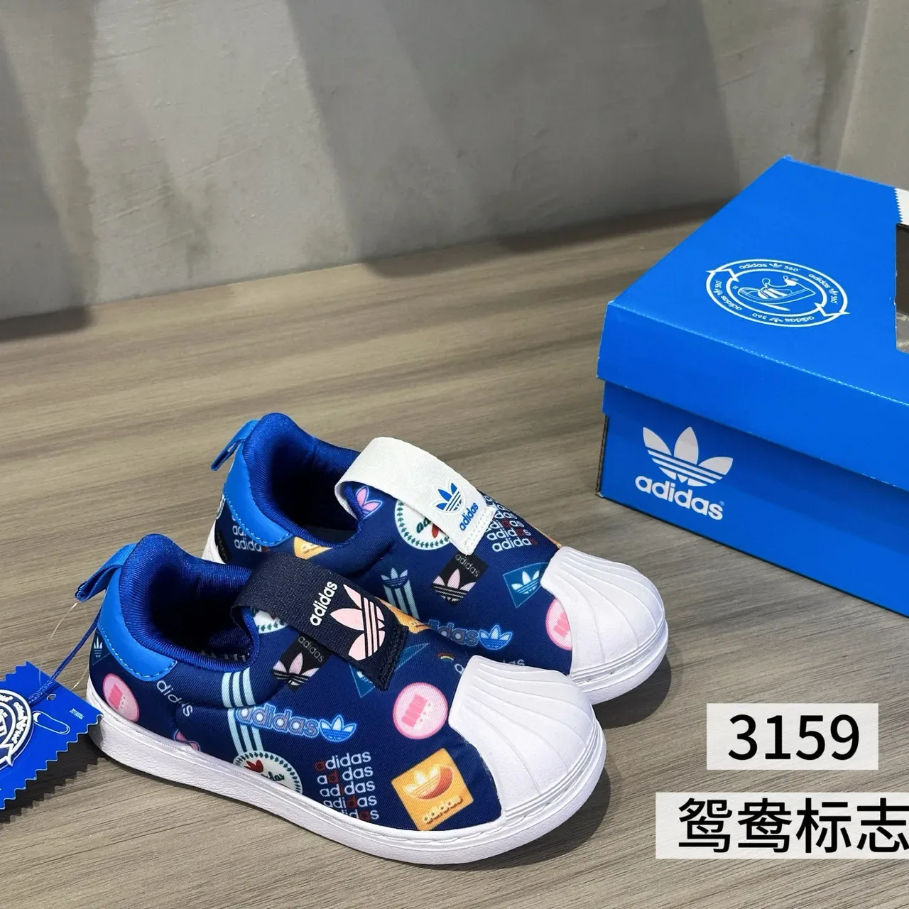 Adidas Superstar Kids Slip-On Navy Blue Graphic Print Lifestyle Sneakers 20