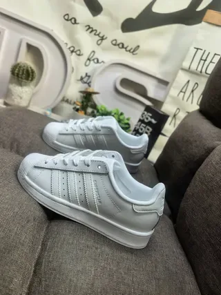 Adidas Superstar लाइट ग्रे लाइफस्टाइल स्नीकर 7