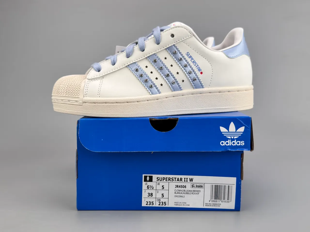 Sneakers Adidas Superstar Studded Light Blue Accent Lifestyle 2
