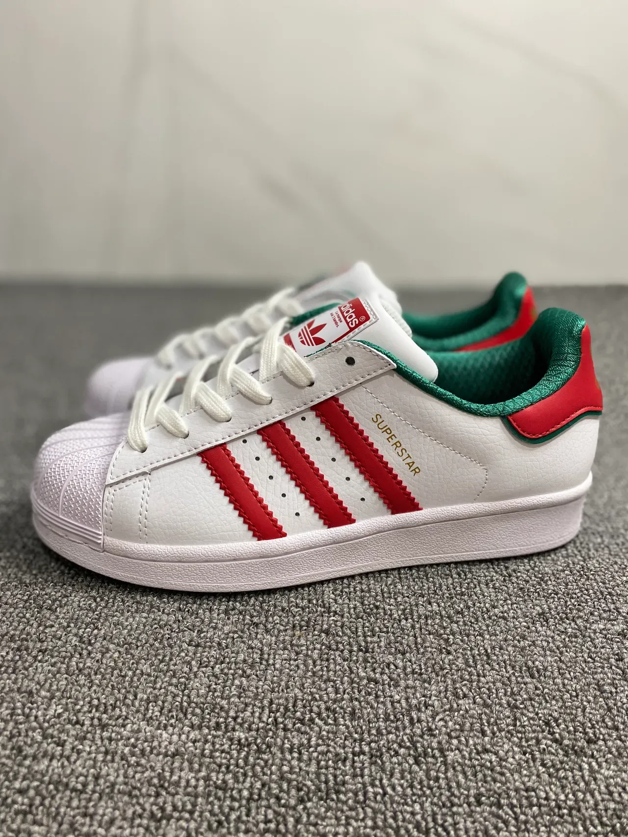 Adidas Superstar White Red Green Lifestyle Sneakers 2