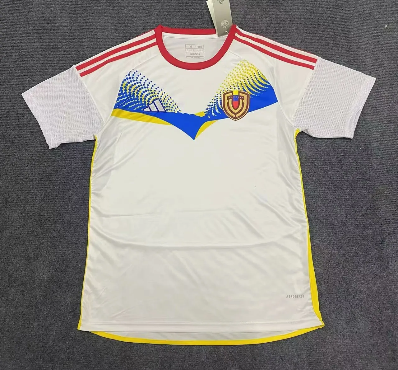 Maillot Adidas Équipe Nationale Vénézuélienne Marron et Or 3