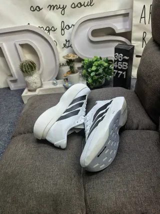 Adidas White and Black Three-Stripe Lifestyle Sneakers 6