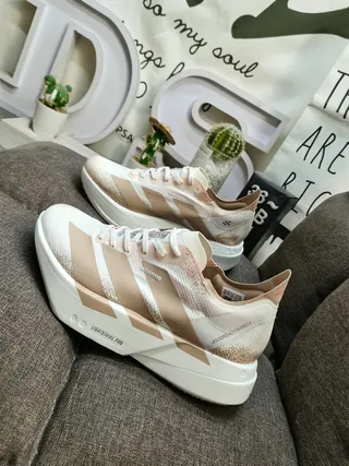 Adidas White Beige Knit Upper Speckled Gradient Running Shoes 7