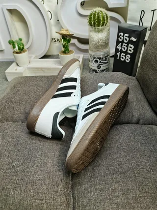 Adidas White Black Low-Top Three-Stripe Side Panel Lifestyle Sneakers 6