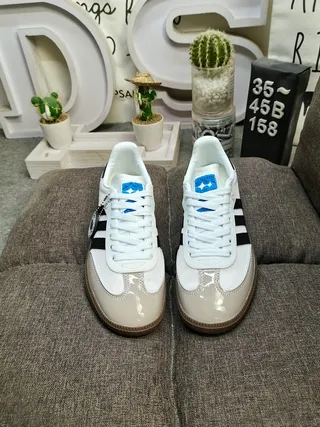 Adidas White Black Low-Top Three-Stripe Side Panel Lifestyle Sneakers 10