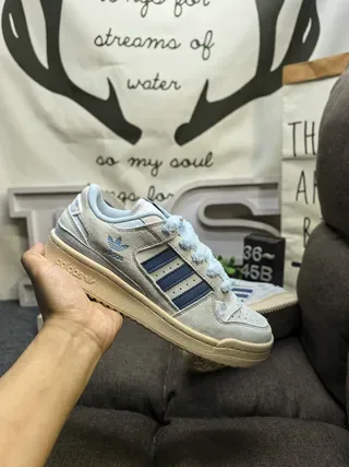 Adidas White Navy Low-Top Textured Embossed Quarter Lifestyle Sneakers 15