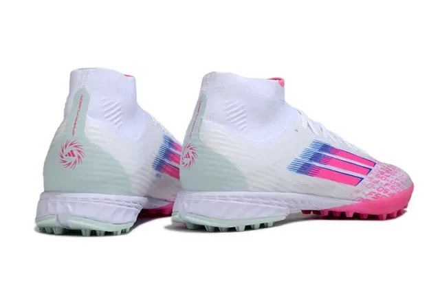 Adidas Chaussures de football pour gazon blanc et rose à col haut avec encolure de chaussette et motifs de rayures dégradées 5
