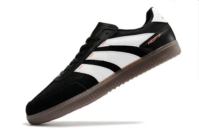 Adidas White Red Low-Top Three-Stripe Side Panel Lifestyle Sneakers 10