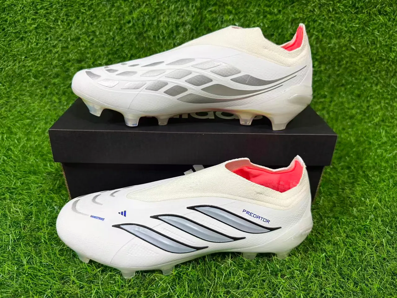 Adidas White Silver Sock-Fit Collar Iridescent Holographic Heel Firm-Ground Soccer Shoes 8