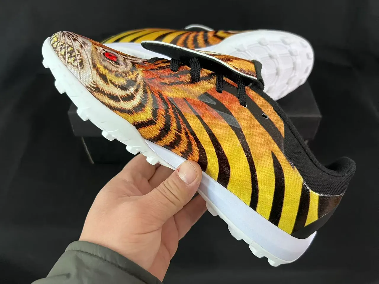 Adidas X Speedflow Tiger Print Turf Zapatos de fútbol 4