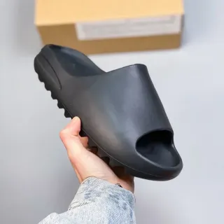 Adidas Yeezy Slide Black Molded Rubber Slippers