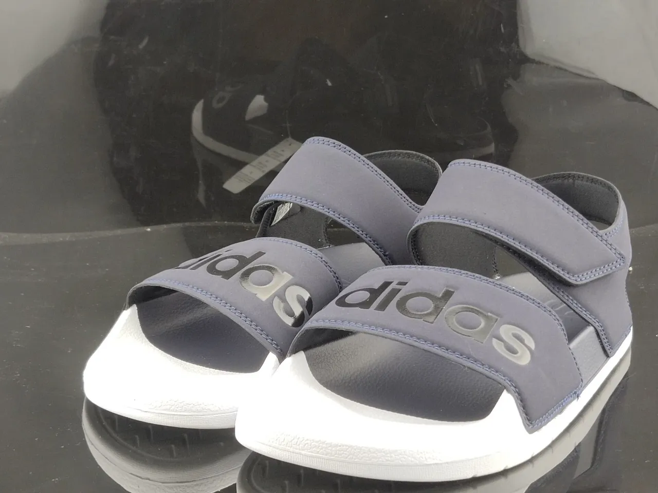 Adidas Yeezy Slide Marine et Blanc Sandales Casual 2