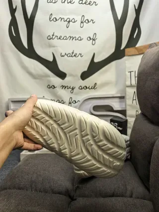 Adidas Yeezy Slide Off-White Slippers 4