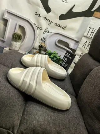 Adidas Yeezy Slide Off-White Slippers 7