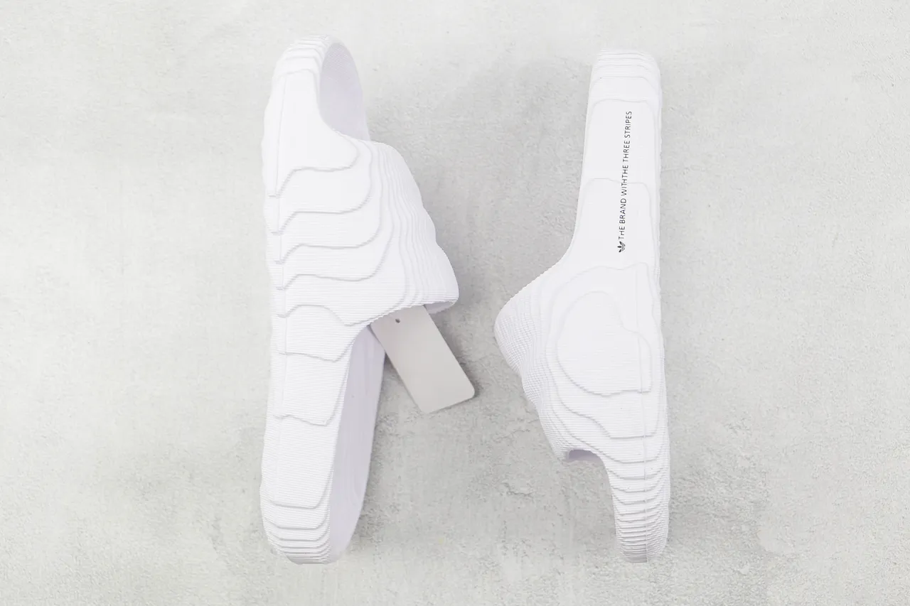 Adidas Yeezy Slide White Molded Slipper 2