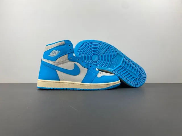 Air Jordan 1 High Blue and Off-White Basketball Shoes 12