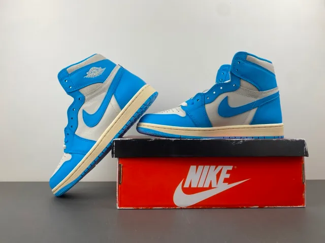 Air Jordan 1 High Blue and Off-White Basketball Shoes 14