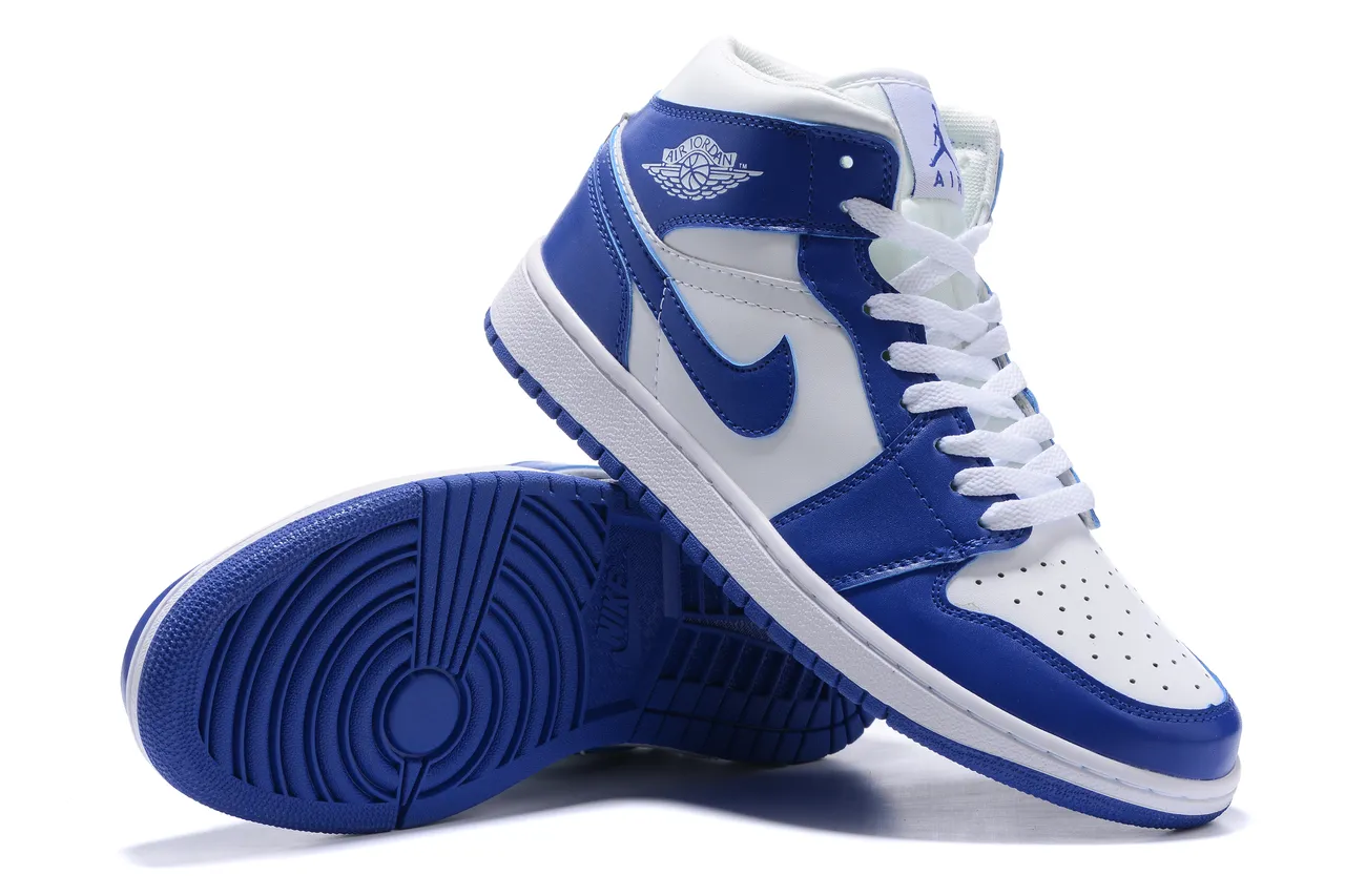 Chaussures de basketball Air Jordan 1 High bleu roi et blanc 4