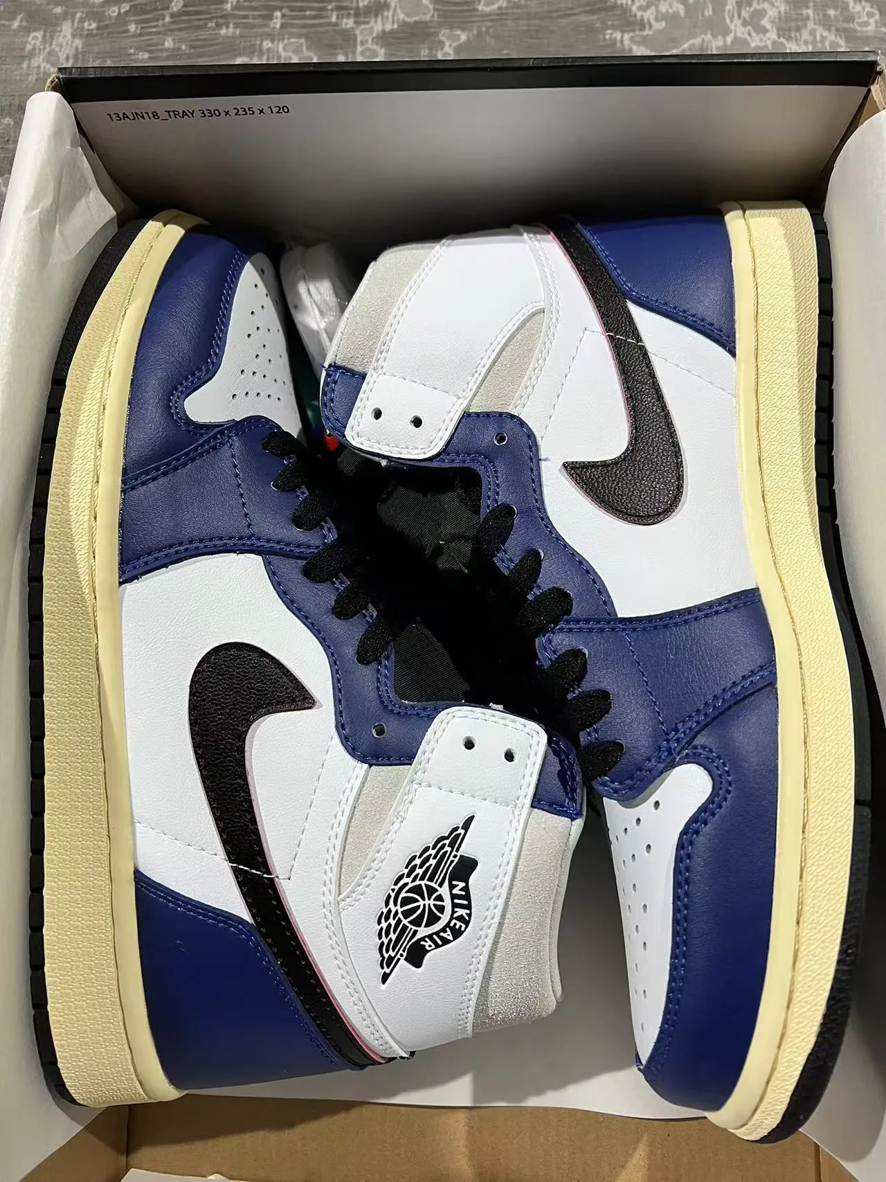 Air Jordan 1 High Royal Blue White Black Basketball Shoes 9