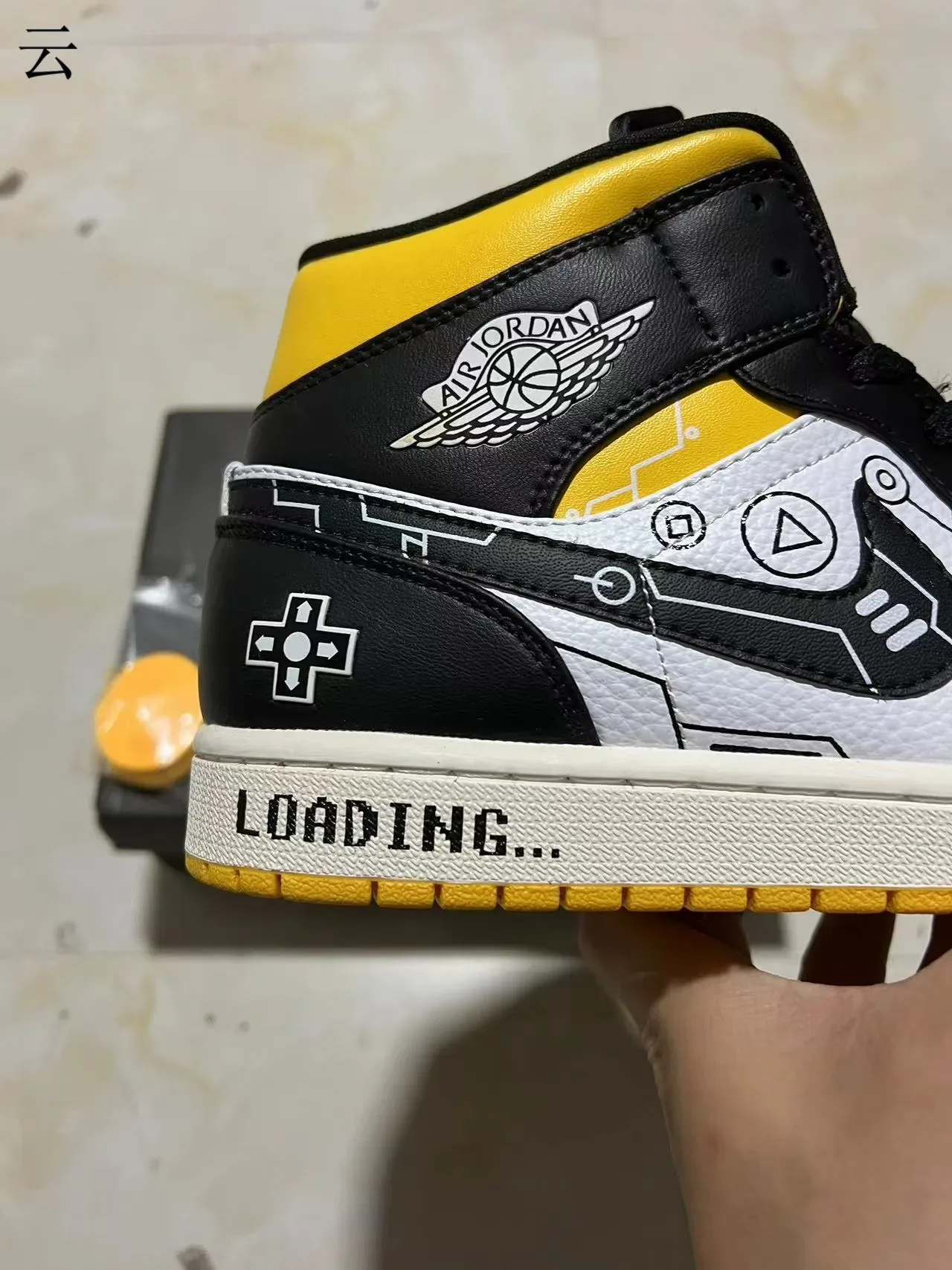 Air Jordan 1 High Top Circuit Board Graphic Black White Yellow Basketball Shoes 7