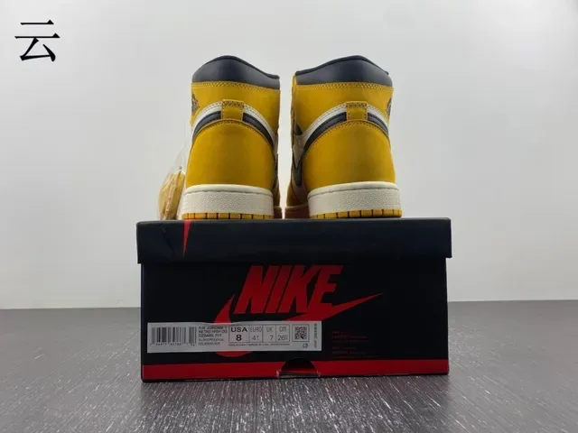 Air Jordan 1 High Top Mustard Yellow Black White Chaussures de basket 11