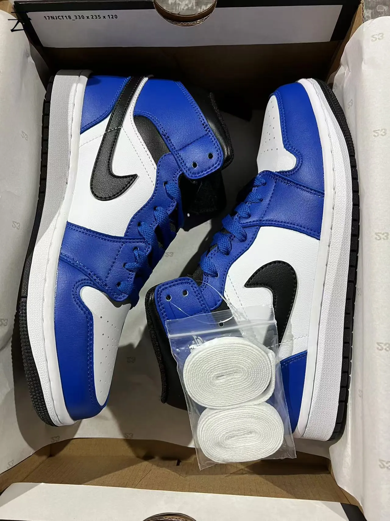 Air Jordan 1 Royal Blue White Black Basketball Shoes 9