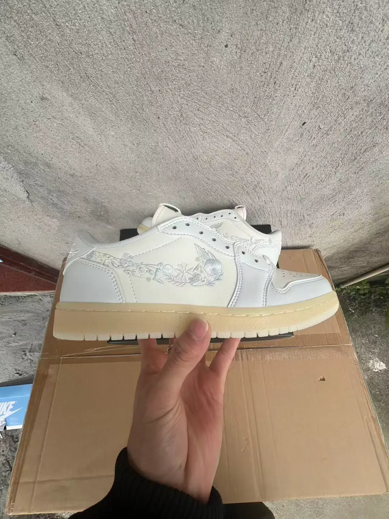 Air Jordan 1 White Embroidered Floral Lifestyle Sneakers 7
