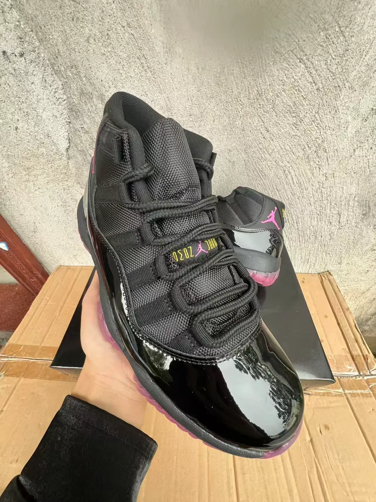 Air Jordan 11 Black Pink Jumpman Basketball Shoes 2