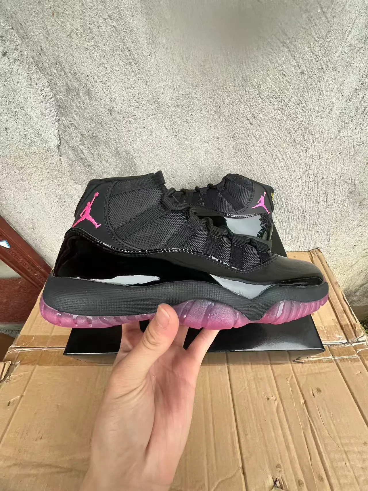 Air Jordan 11 Black Pink Jumpman Basketball Shoes 7