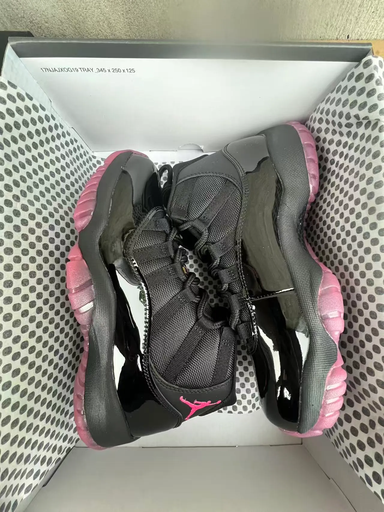 Air Jordan 11 Black Pink Jumpman Basketball Shoes 9