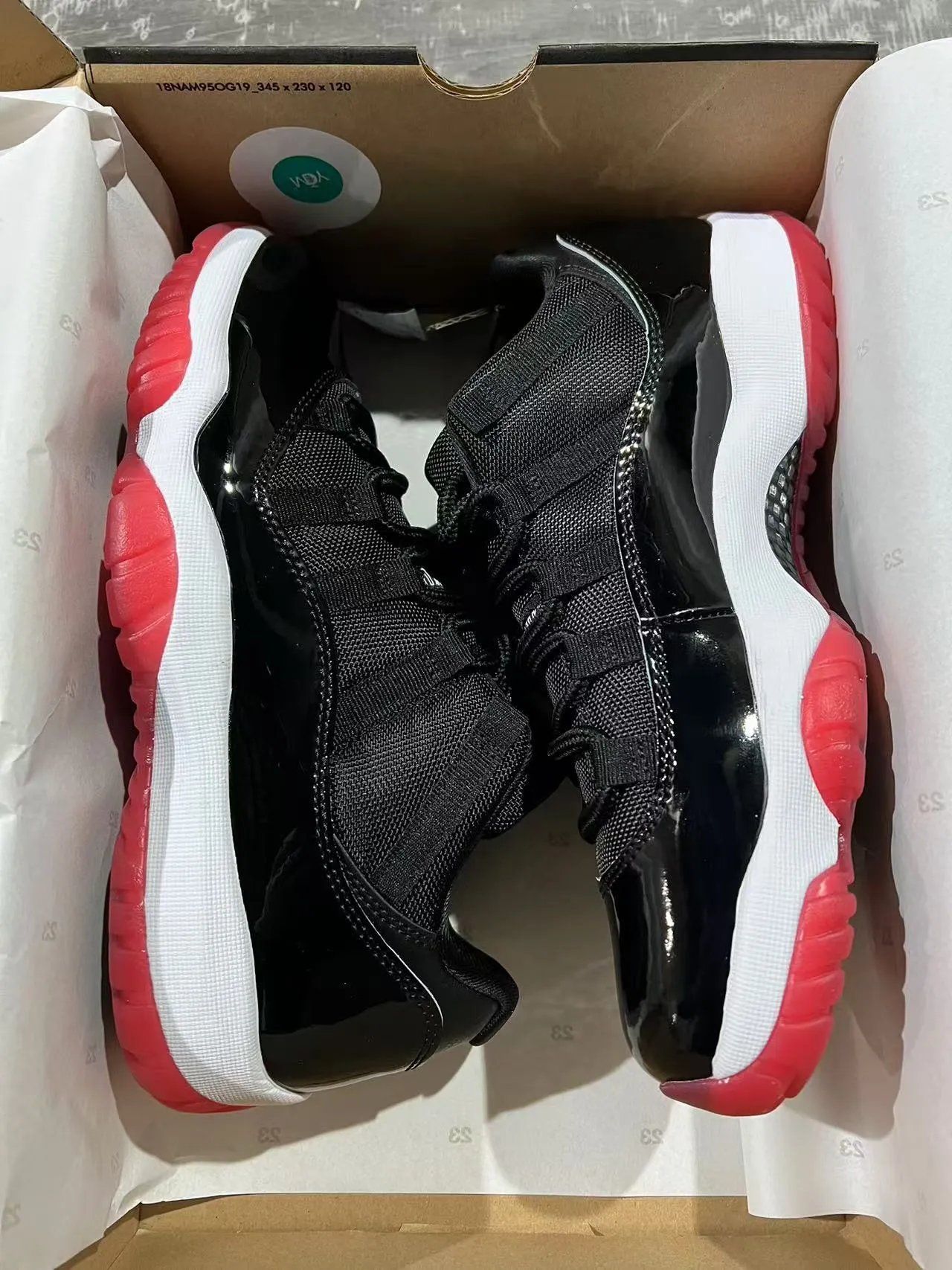 Air Jordan 11 Black White Red Basketball Shoes 3