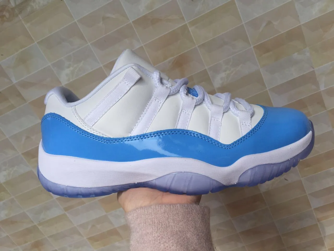 Air Jordan 11 White and Light Blue Patent Leather Basketball Shoes 4