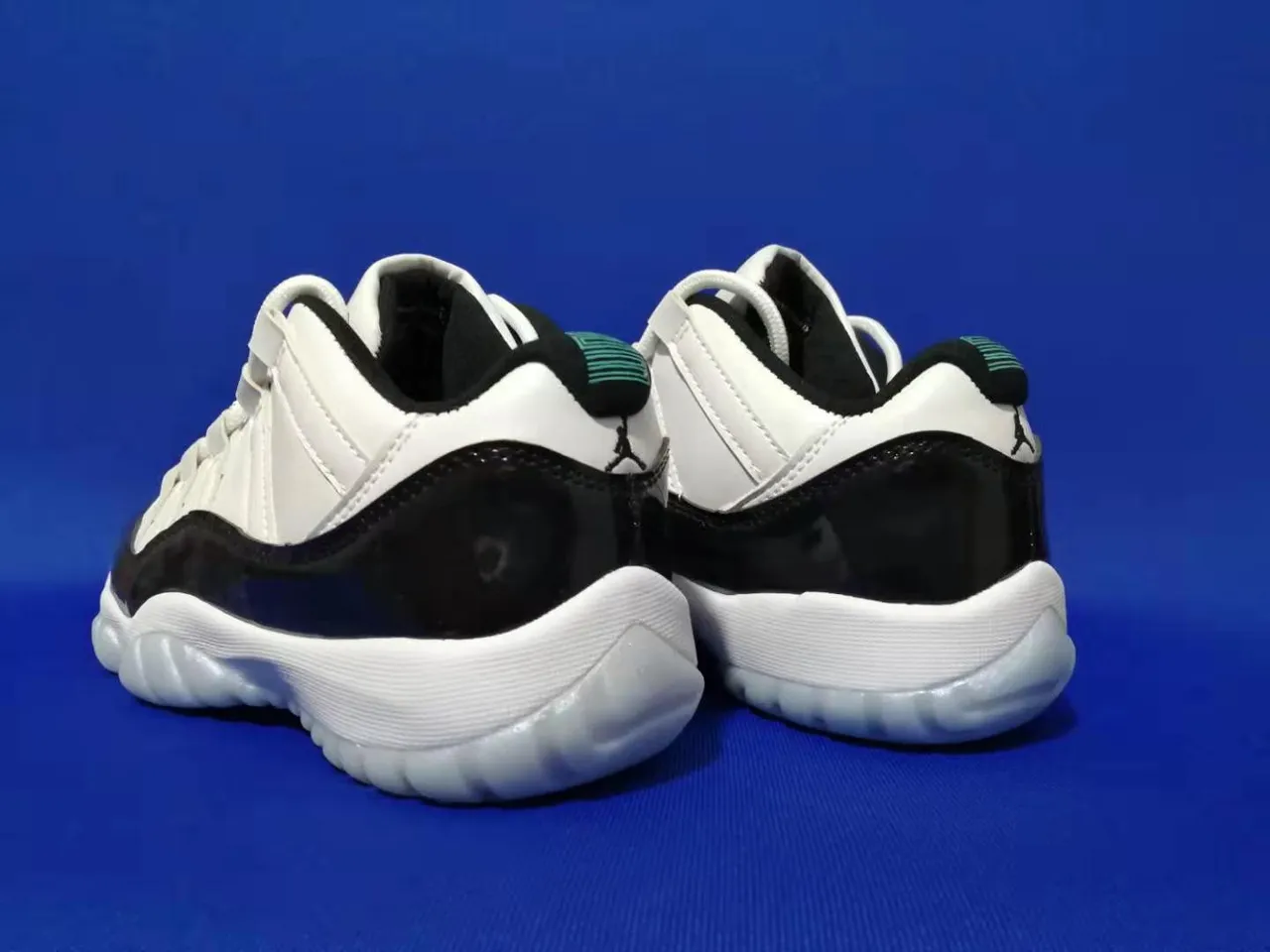 Air Jordan 11 White Black Patent Leather Basketball Shoes 2