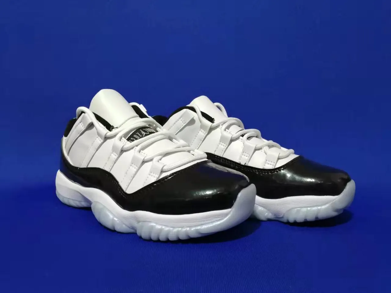 Air Jordan 11 White Black Patent Leather Basketball Shoes 3