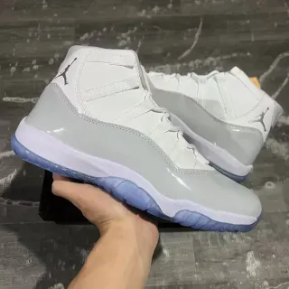Air Jordan 11 Blanco Gris Claro Patent Ice Blue Zapatillas de Baloncesto