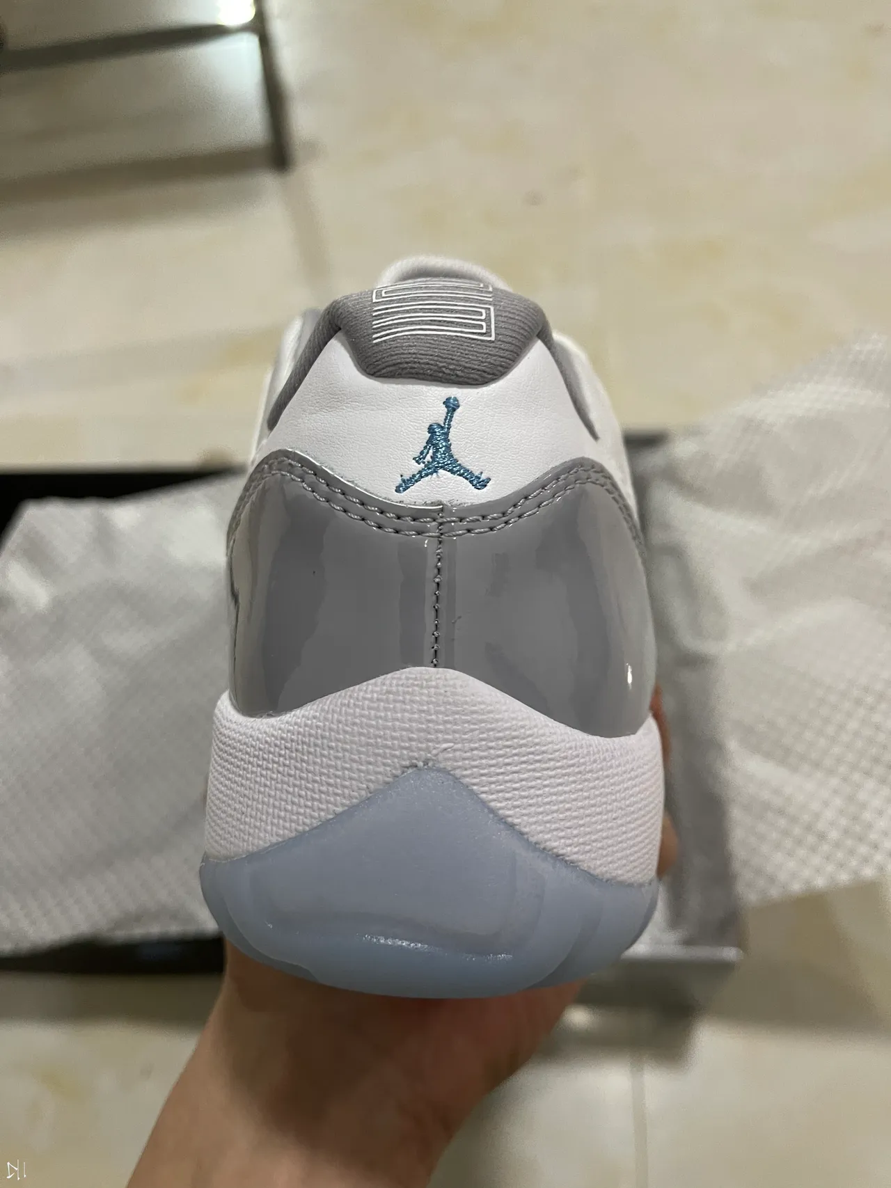 Air Jordan 11 White Light Gray Patent Leather Basketball Shoes 7