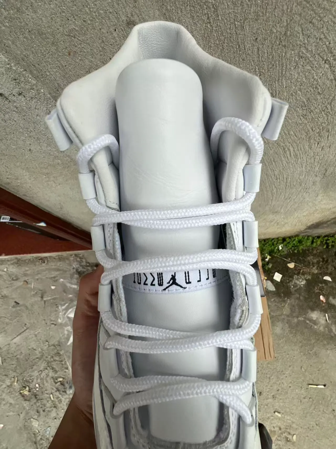 Air Jordan 11 White Patent Leather Basketball Shoes 4